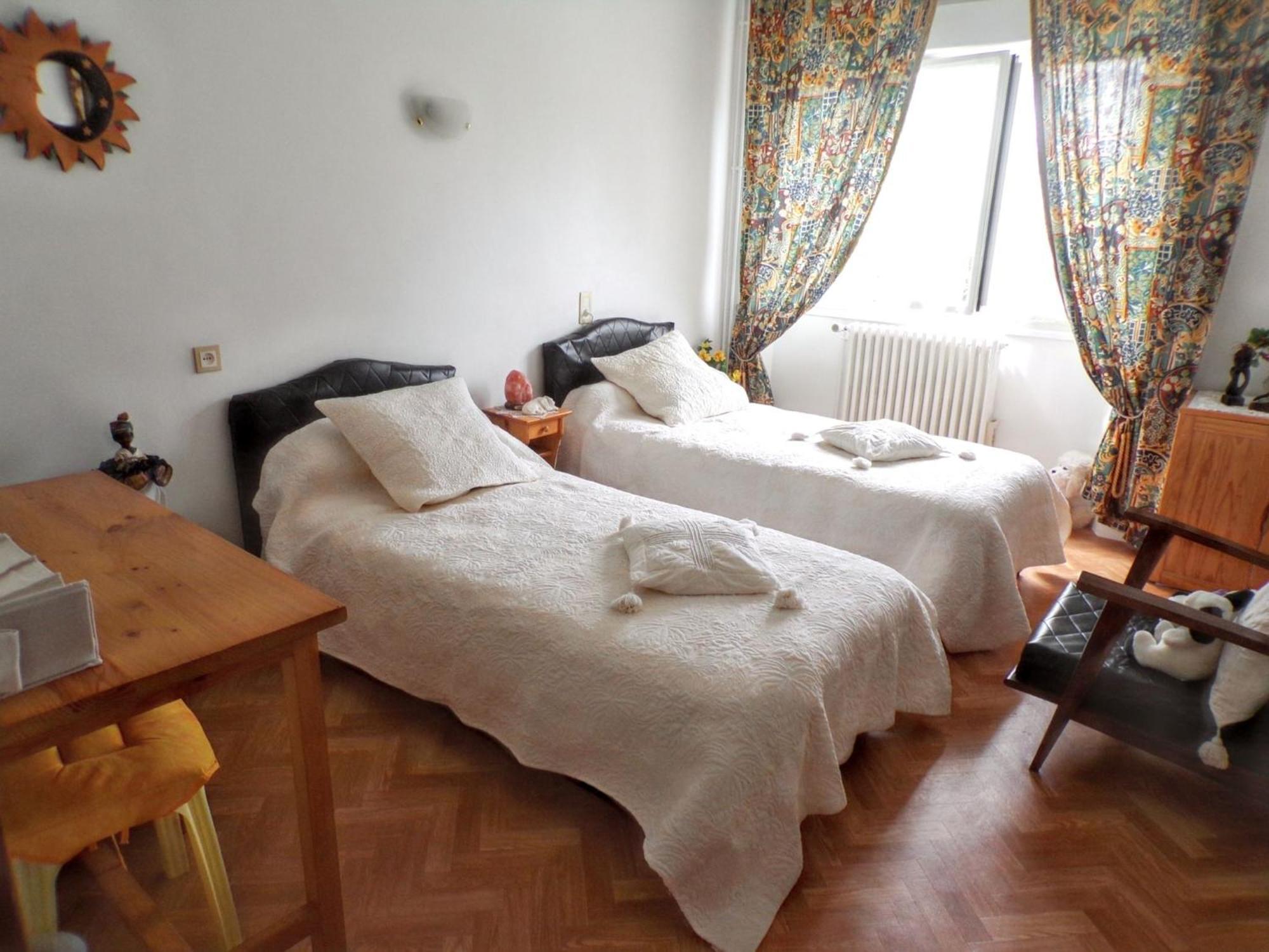 Apartment A Avec Jardin Et Terrasse 110 M² Toulonjac