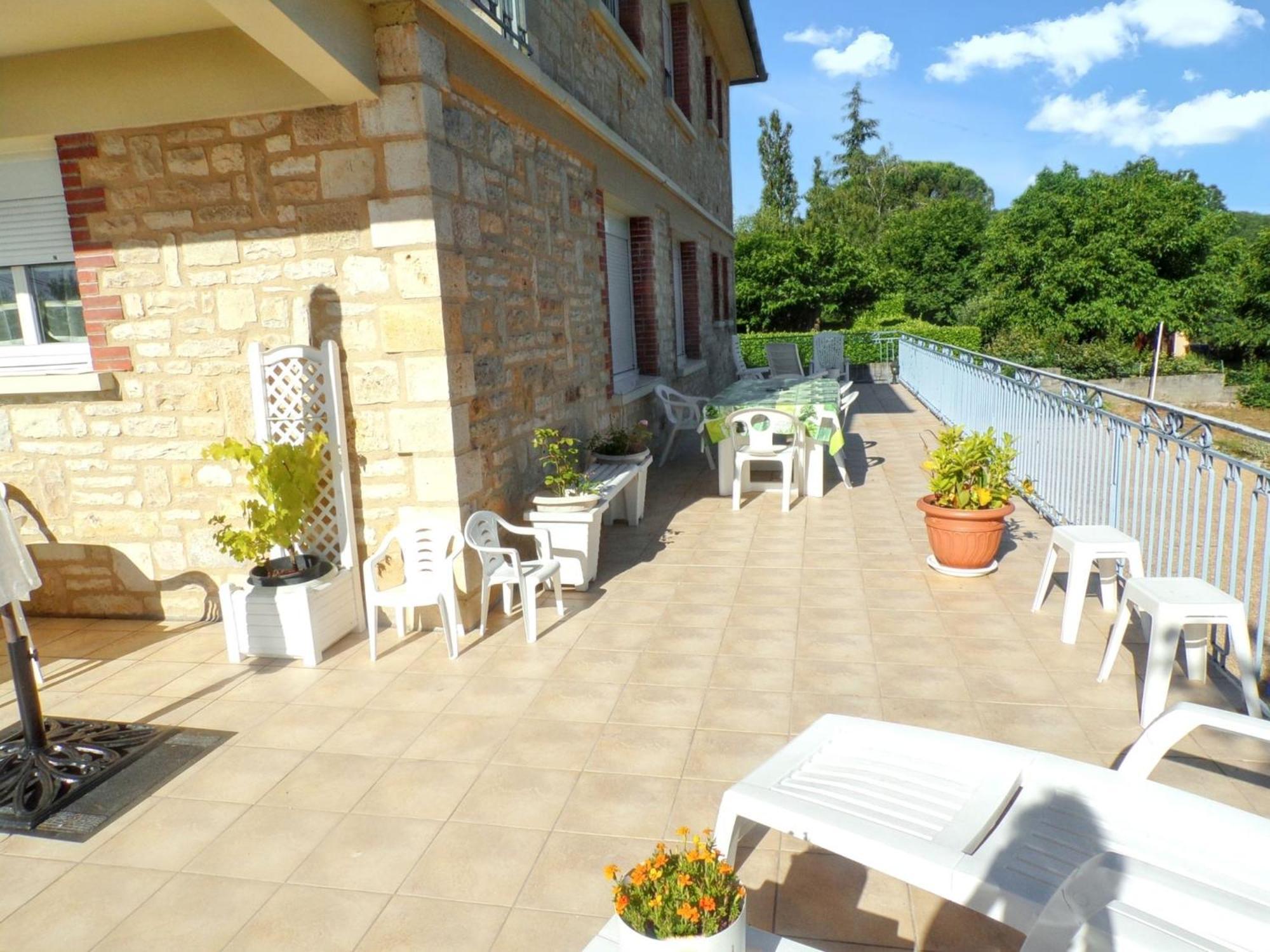 A Avec Jardin Et Terrasse 110 M² *