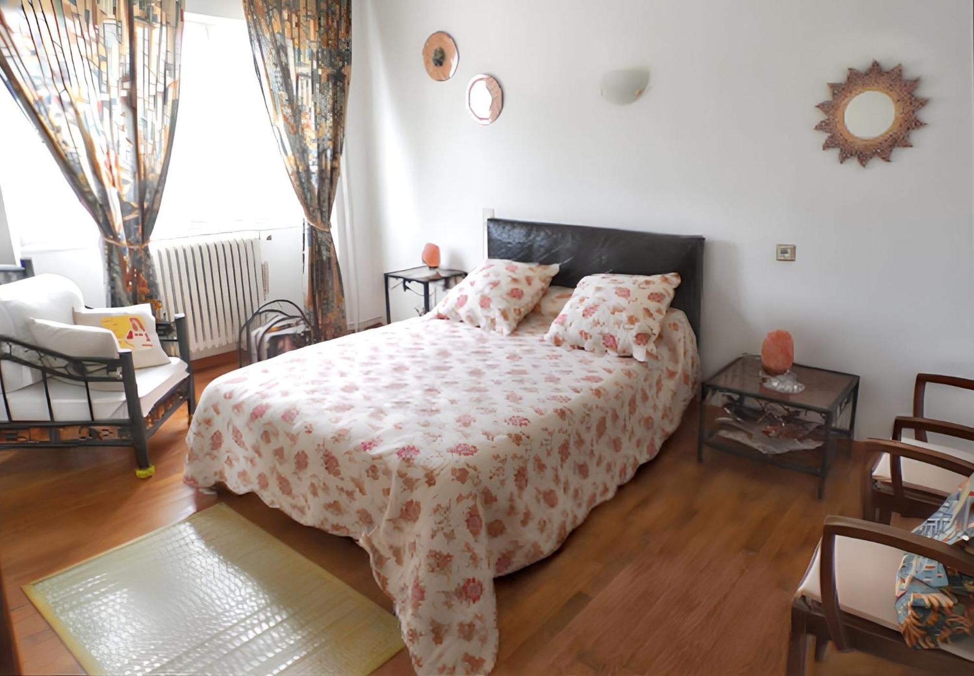 Apartment A Avec Jardin Et Terrasse 110 M² Toulonjac