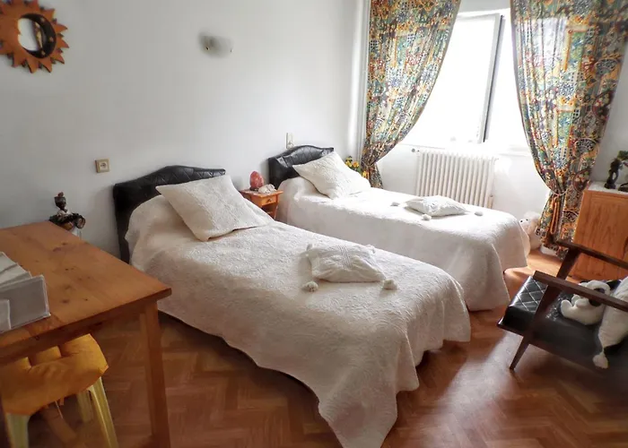 Appartement Charmant A Toulonjac Avec Jardin Et Terrasse 110 M²