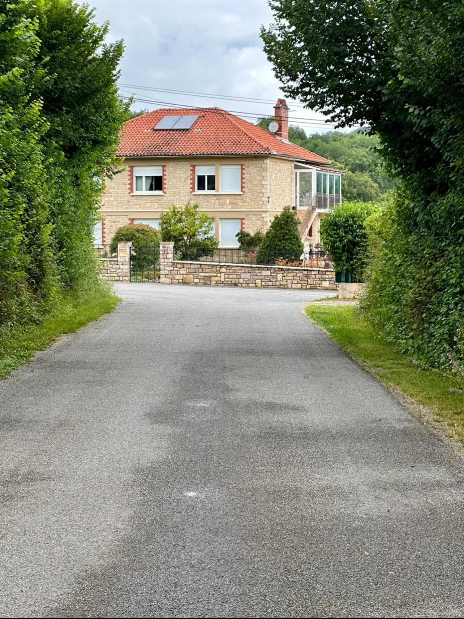 A Avec Jardin Et Terrasse 110 M² * Toulonjac